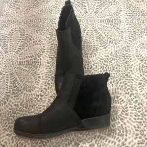 Sorel Evie Nubuck Leather Waterproof Chelsea Boots in Black (Women’s 11) NWOT
